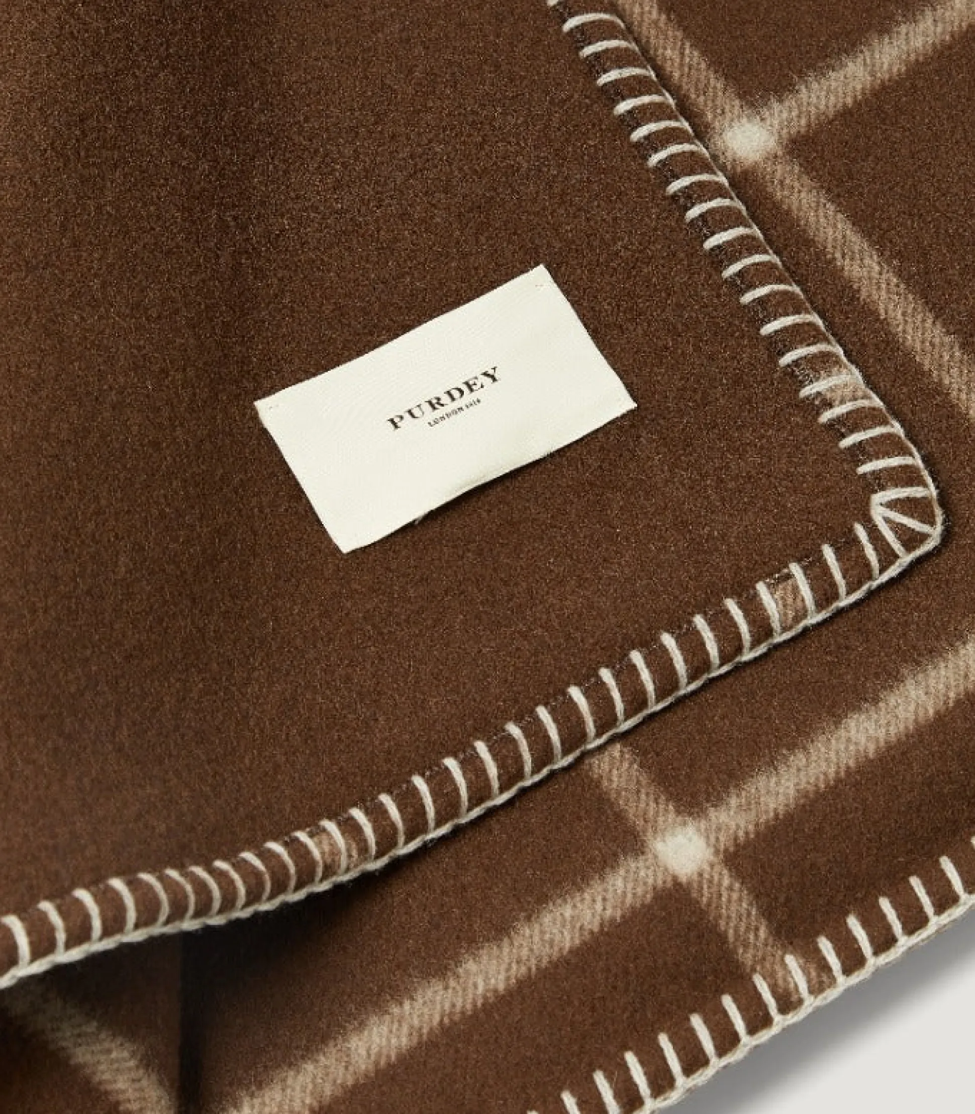 Double Face Cashmere Mix Blanket In Chocolate