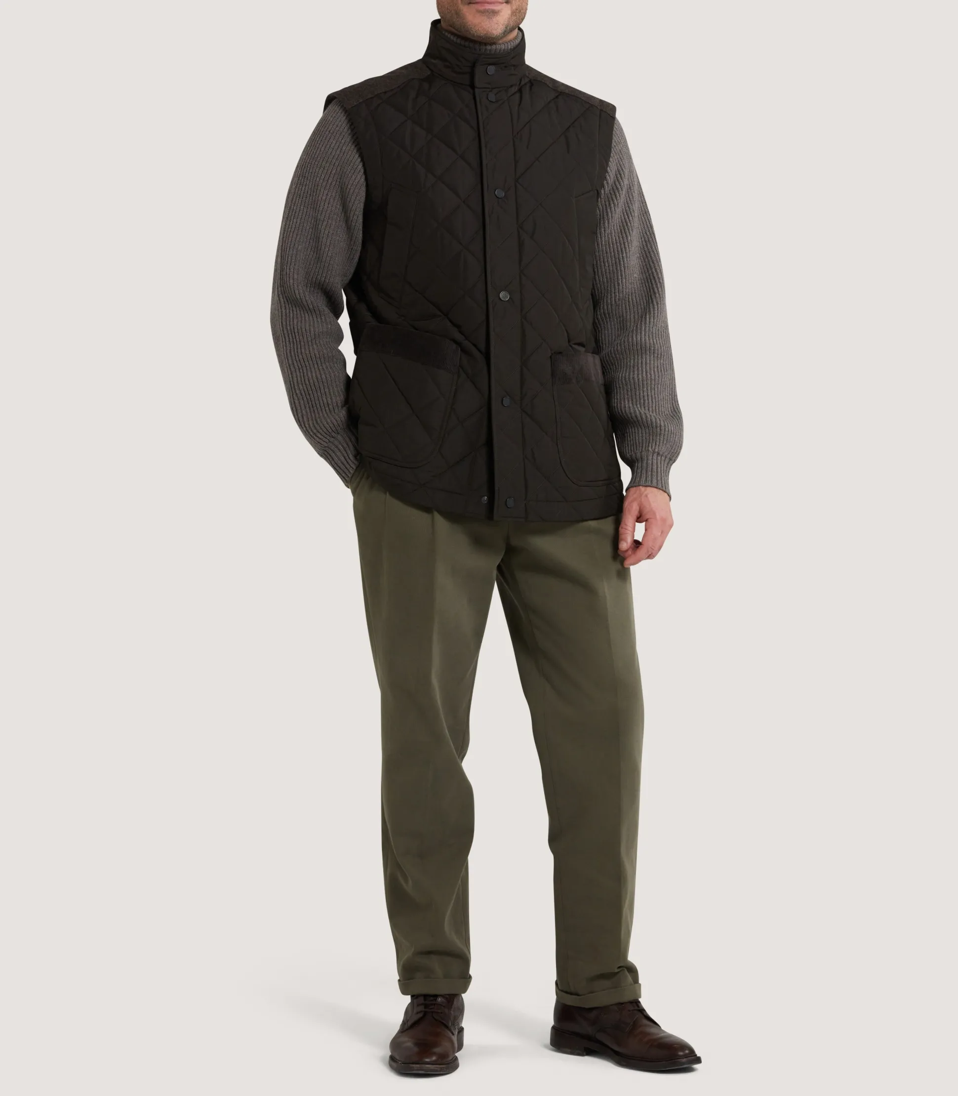 Men's Cambridge Quilted Gilet in Walnut