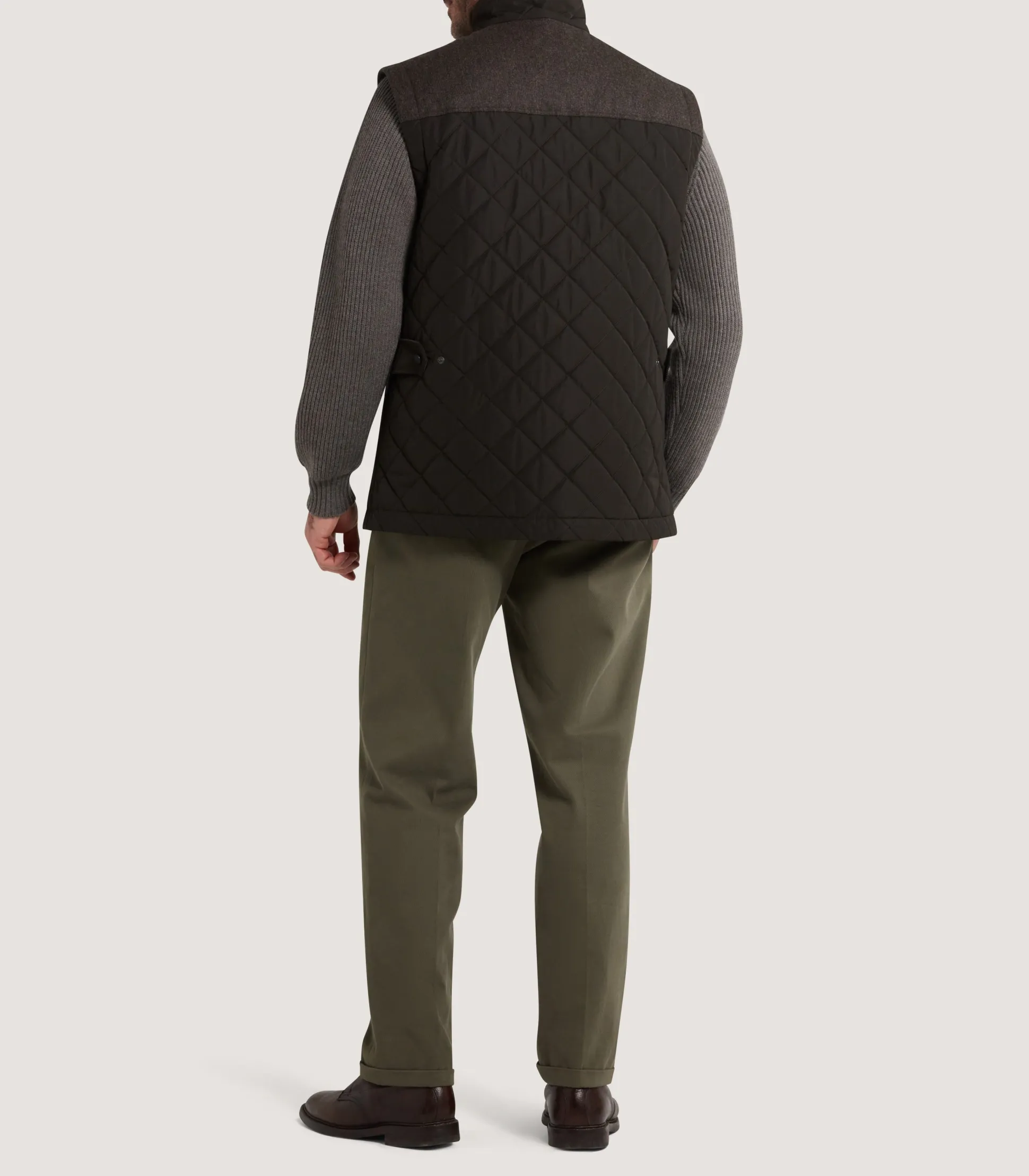 Men's Cambridge Quilted Gilet in Walnut