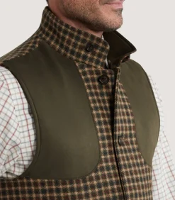 Men's Cashmere Tweed High Collar Sporting Vest in Langshaw
