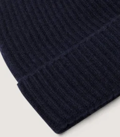 Unisex Ribbed Cashmere Beanie in Midnight